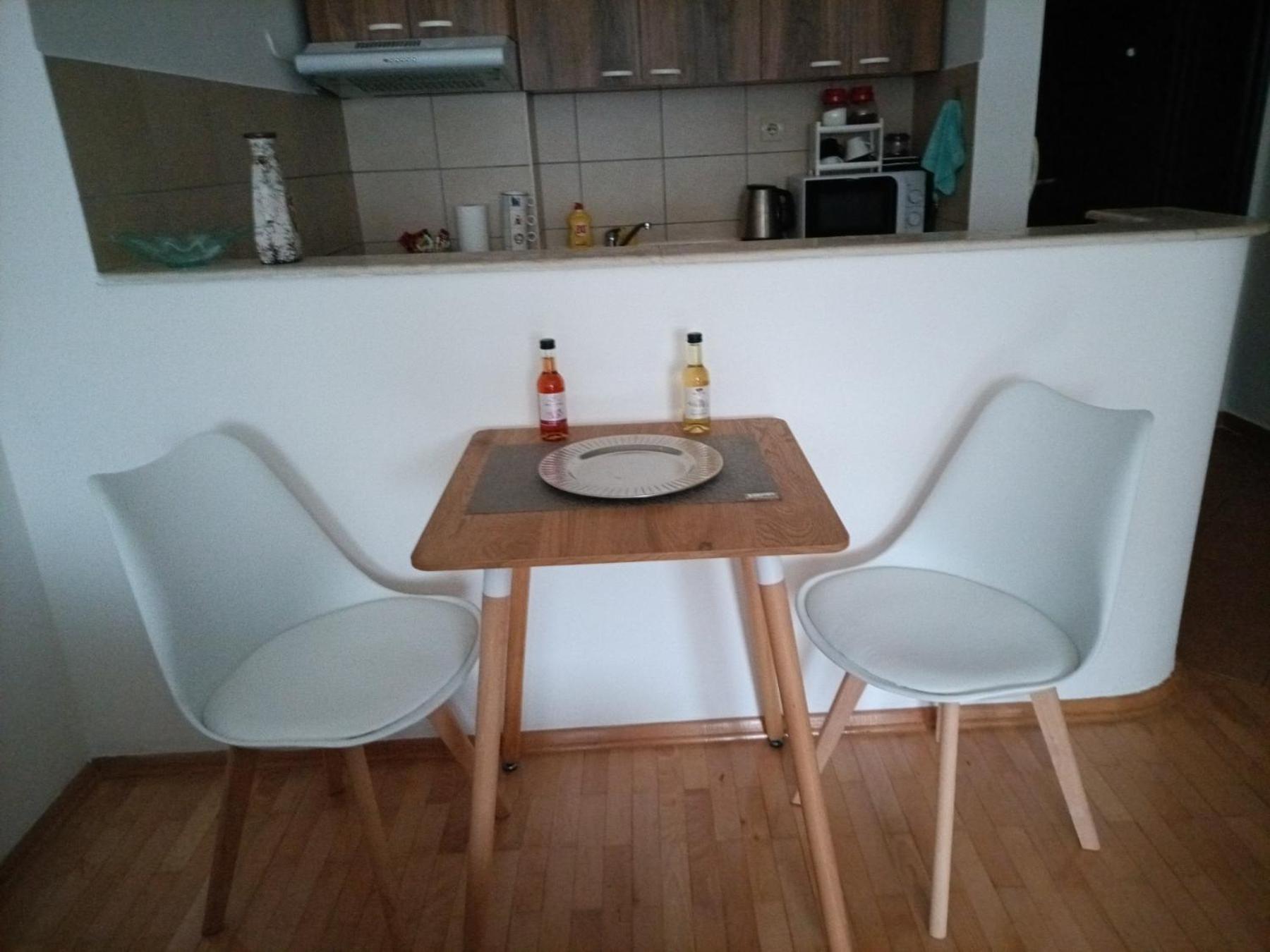Centar Apartment Aleks Skopje Værelse billede